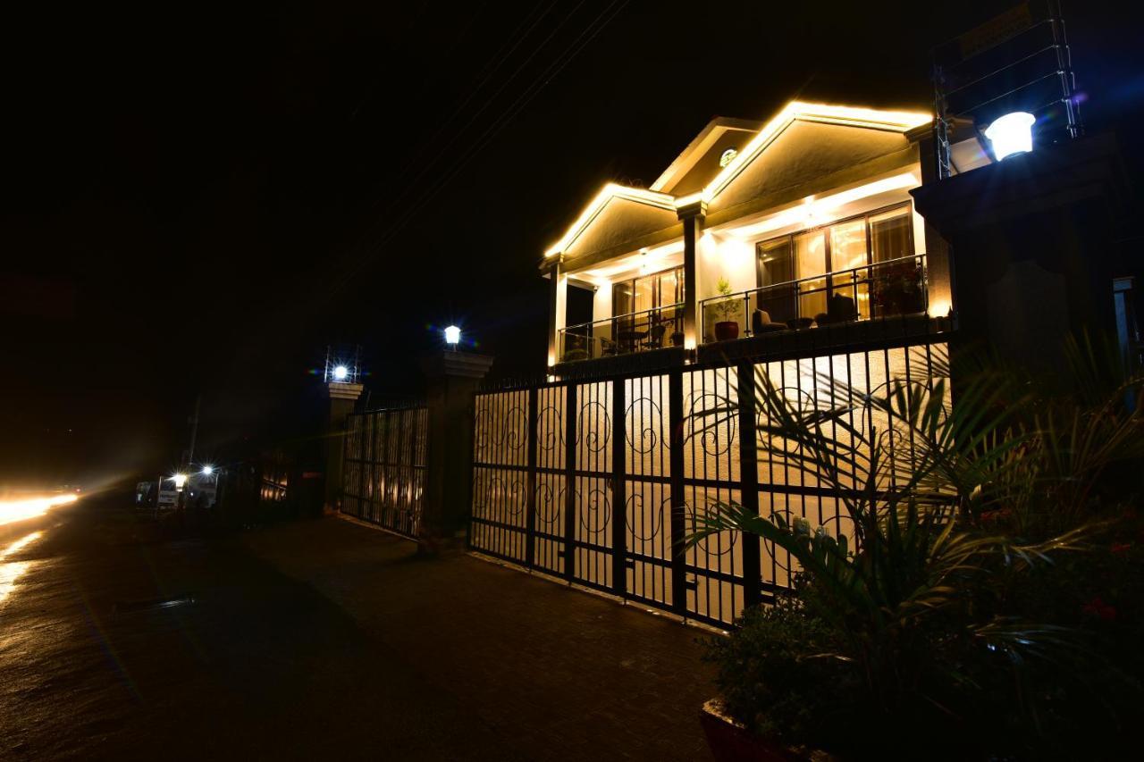 Entebbe Stay Apart-Hotel Exteriör bild