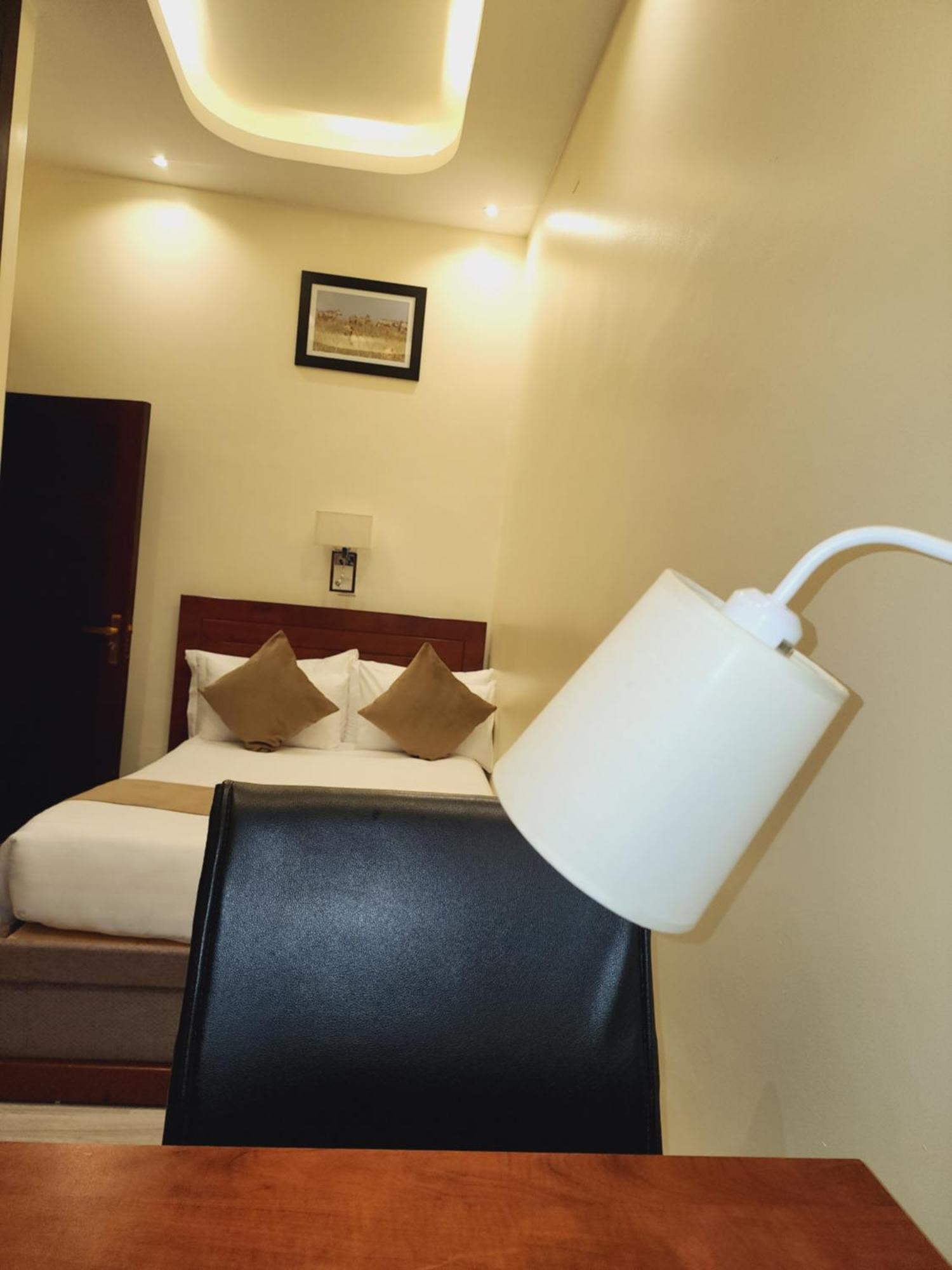Entebbe Stay Apart-Hotel Rum bild